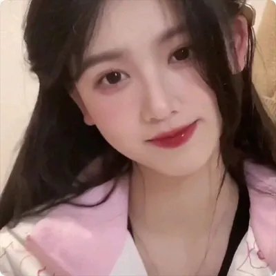 三小一家人